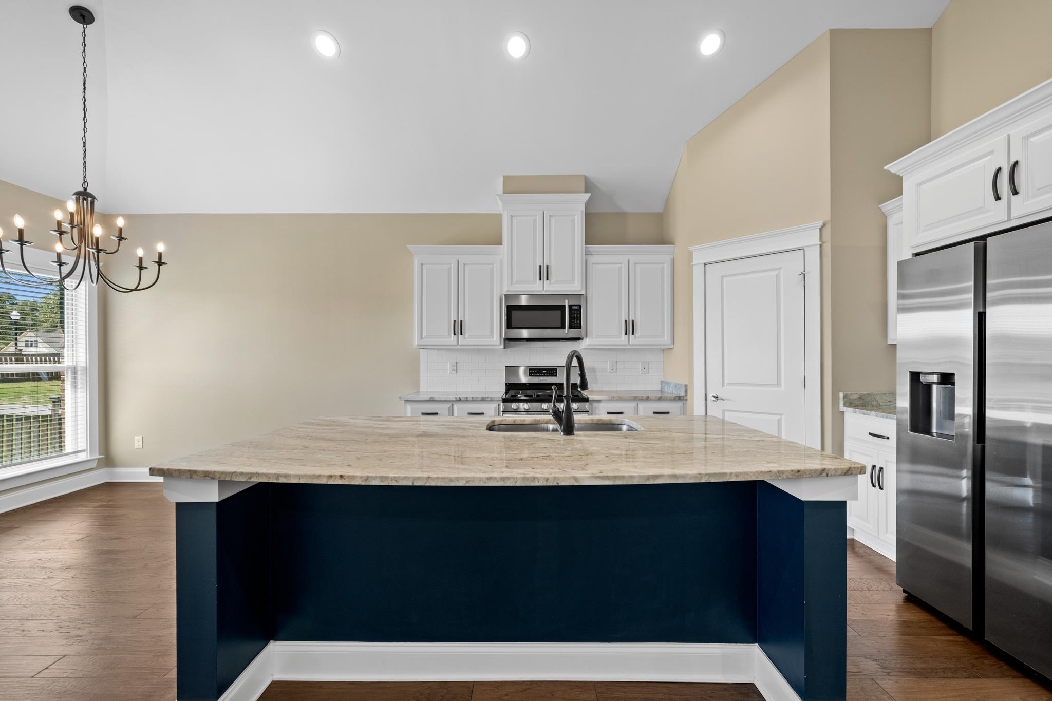 31789 Canopy Loop Daphne, AL 36527 - Photo 8 of 26 Breakfast Bar