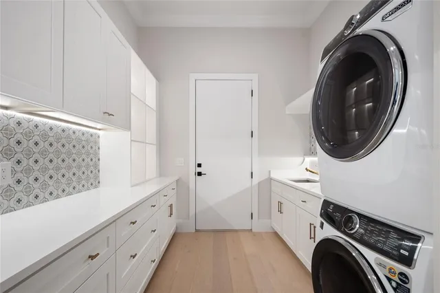 $3,895,000 | 1751 Glencoe Road, Winter Park, FL 32789