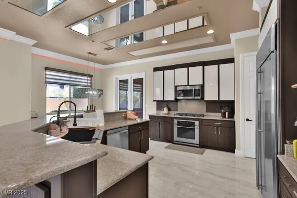 $859,950 | 2382 Sunburst View Street, Henderson, NV 89052