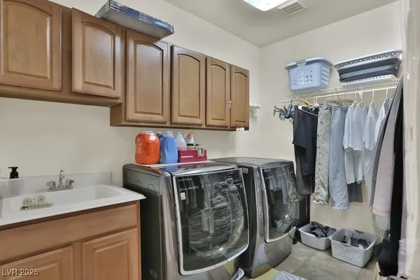 $859,950 | 2382 Sunburst View Street, Henderson, NV 89052