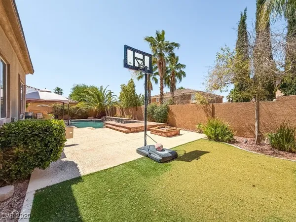 $859,950 | 2382 Sunburst View Street, Henderson, NV 89052