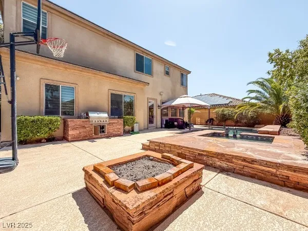 $859,950 | 2382 Sunburst View Street, Henderson, NV 89052