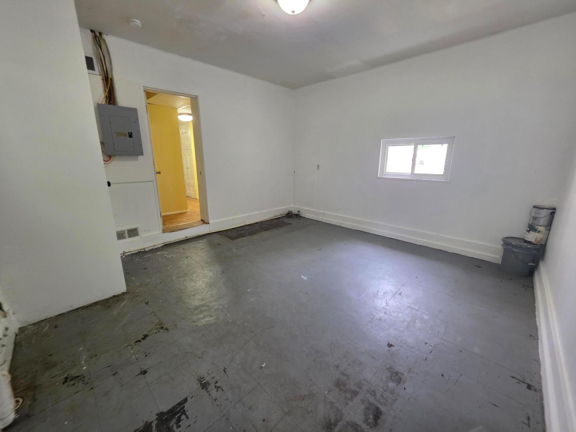 1597 Koebel Road Columbus, OH 43207 - Photo 29 of 32