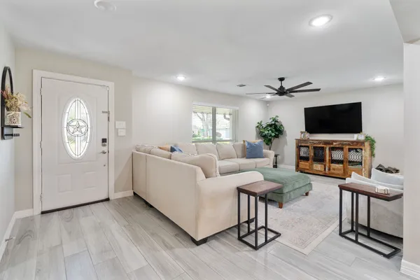 $495,000 | 9214 Bintliff Drive, Houston, TX 77074