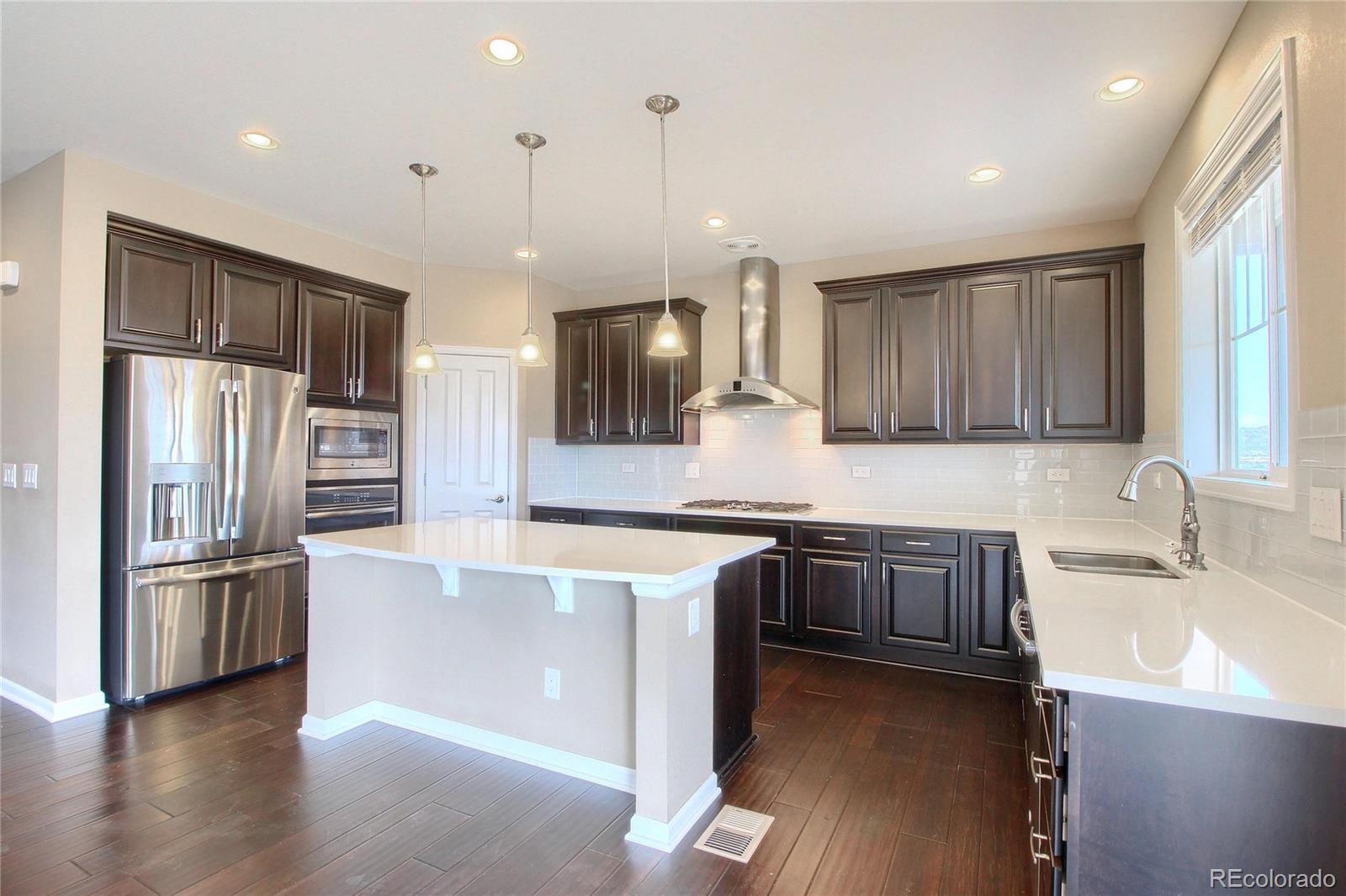 3072 Rising Moon Way Castle Rock, CO 80109 - Photo 7 of 35 Gallery Image 7
