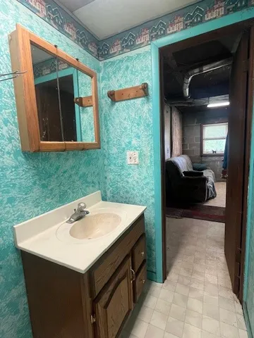 $180,000 | 3325 County Road 7, Montour Falls, NY 14865