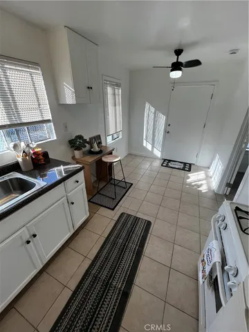 $1,695 | 4522 Normandie Avenue, Los Angeles, CA 90037