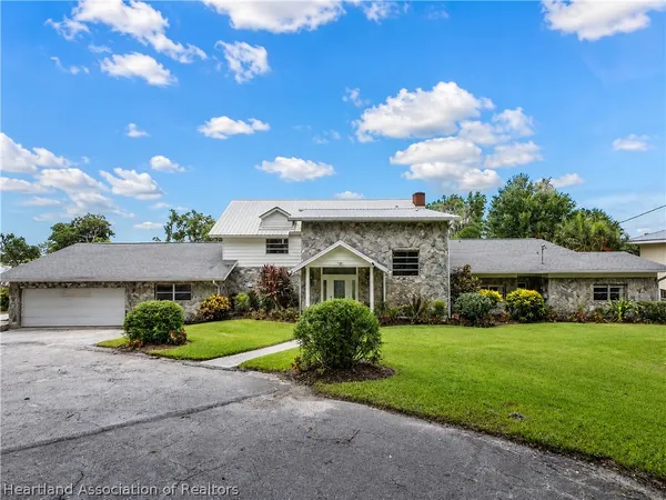 $1,190,000 | 1236 County Road 17 North, Lake Placid, FL 33852