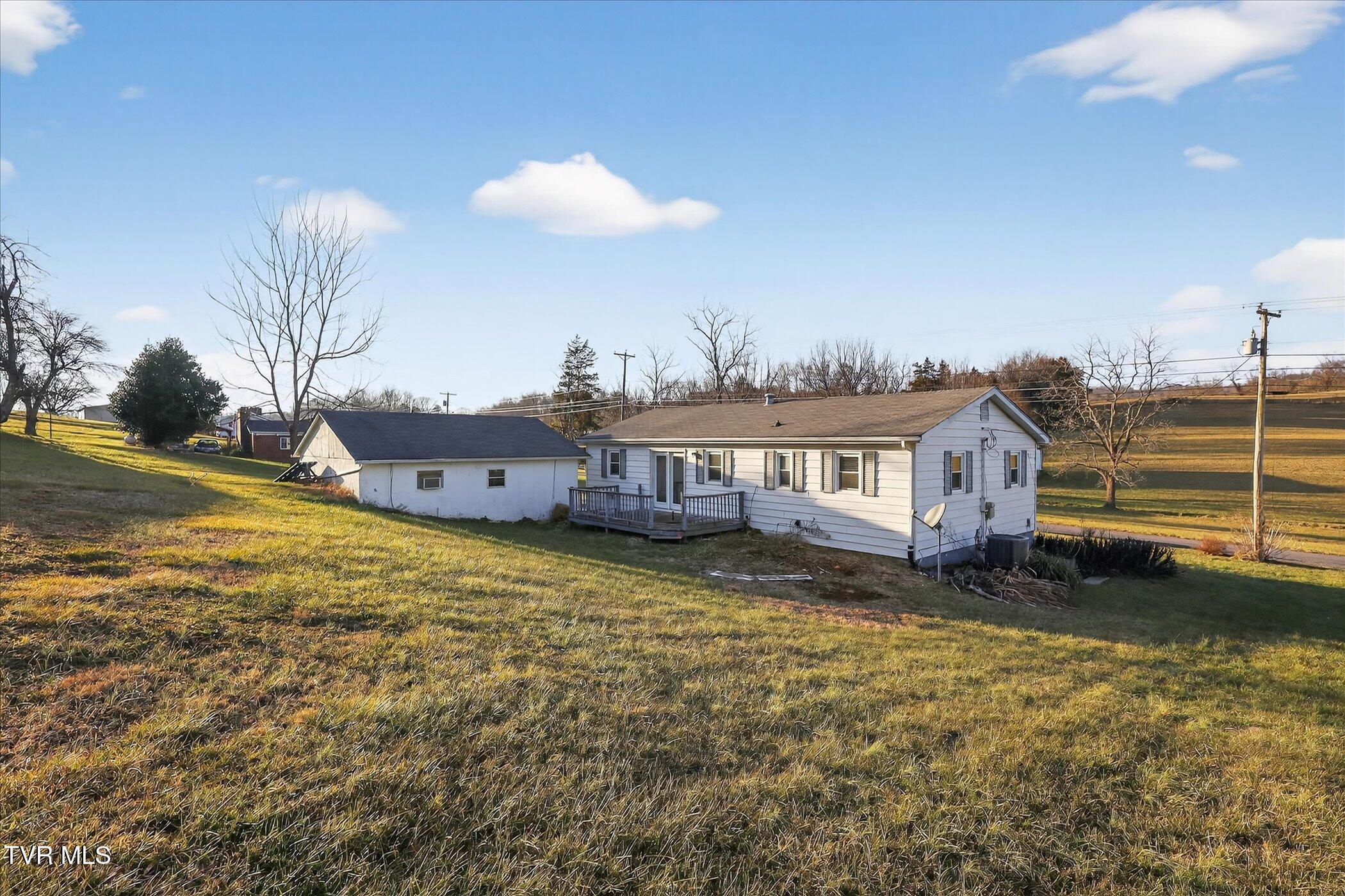 4534 Dishner Valley Road Bristol, VA 24202 - Photo 26 of 27 26-4534 Dishner Valley Rd Bristol-Window
