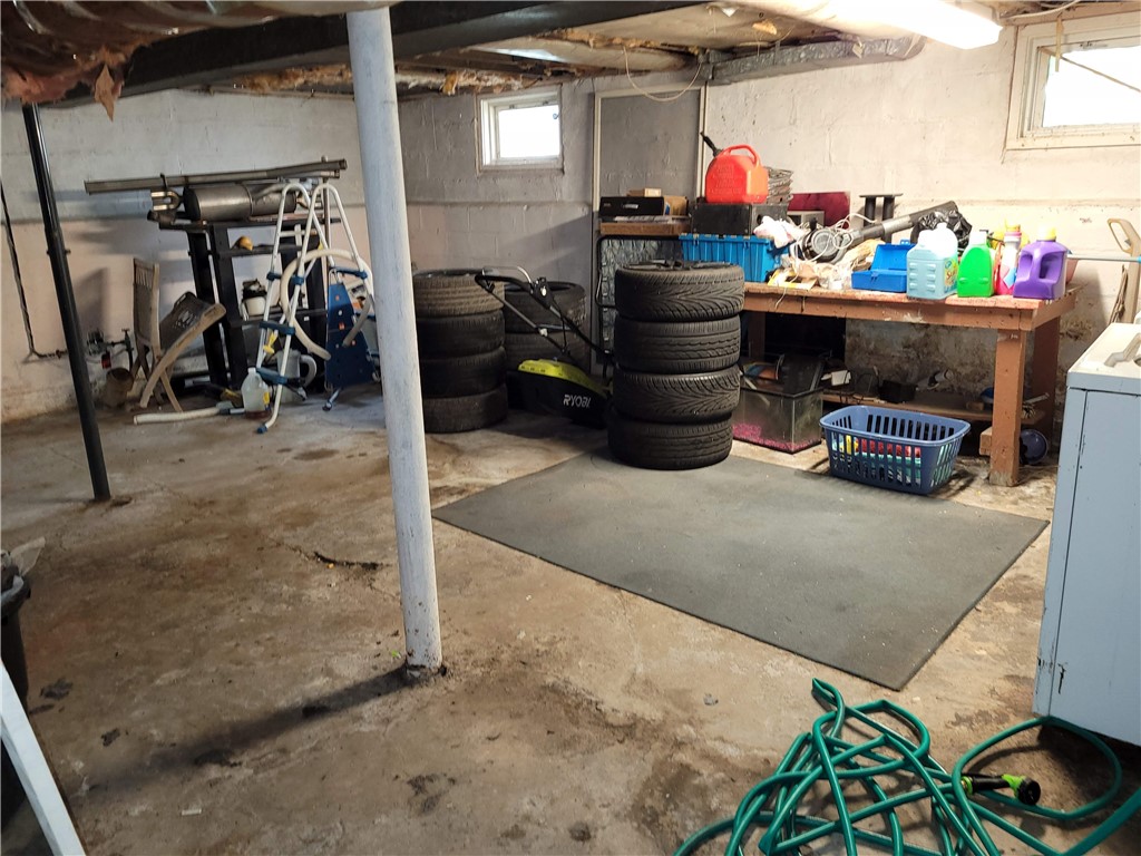 414 Birr Street Rochester, NY 14613 - Photo 16 of 23