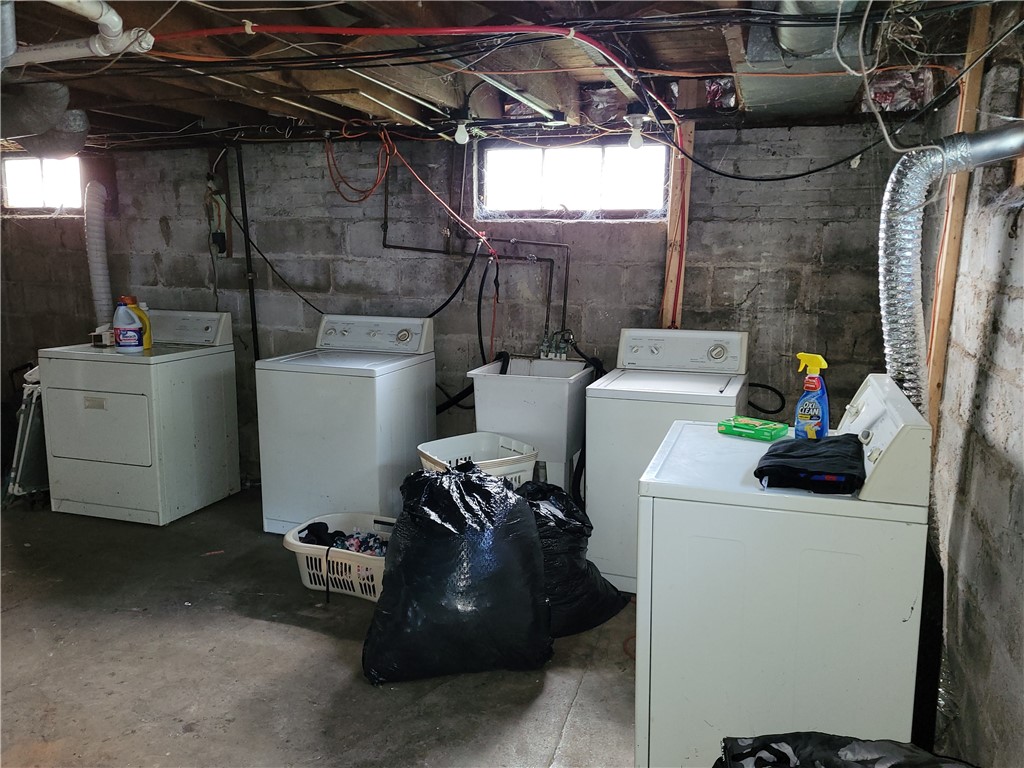 414 Birr Street Rochester, NY 14613 - Photo 17 of 23