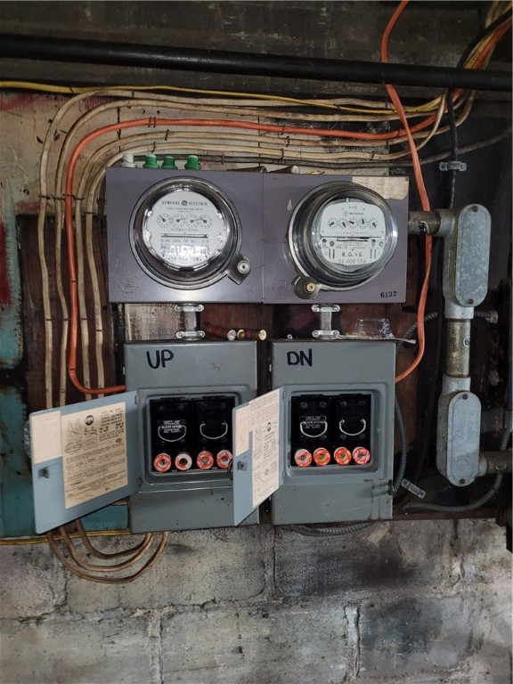 414 Birr Street Rochester, NY 14613 - Photo 21 of 23