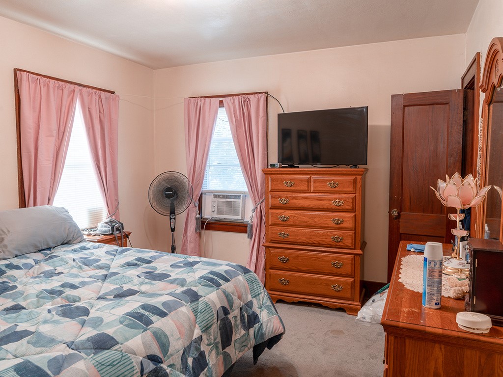 414 Birr Street Rochester, NY 14613 - Photo 8 of 23