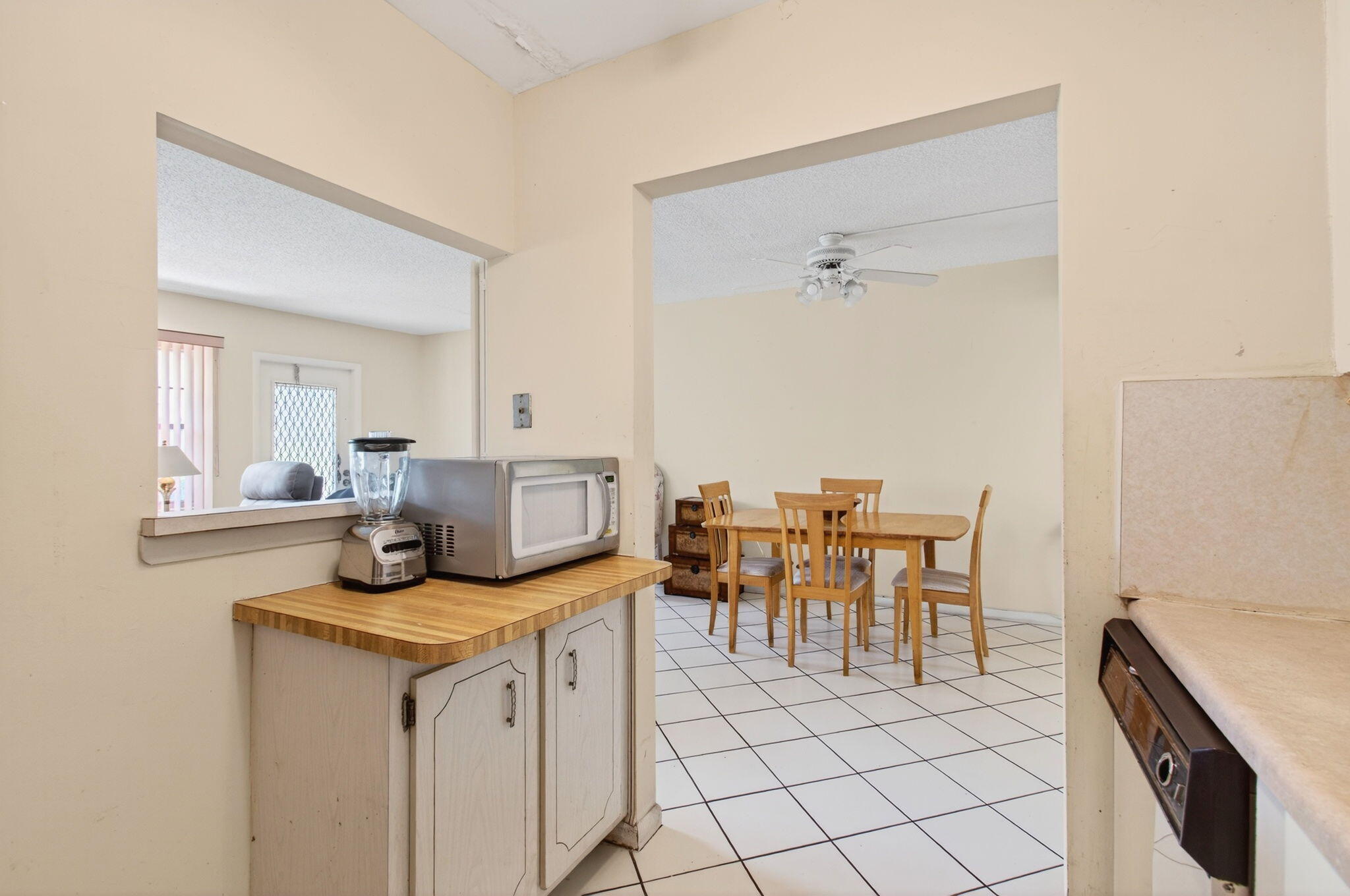 384 Fanshaw J Boca Raton, FL 33434 - Photo 24 of 87 24-web-or-mls-023_DSC_1370