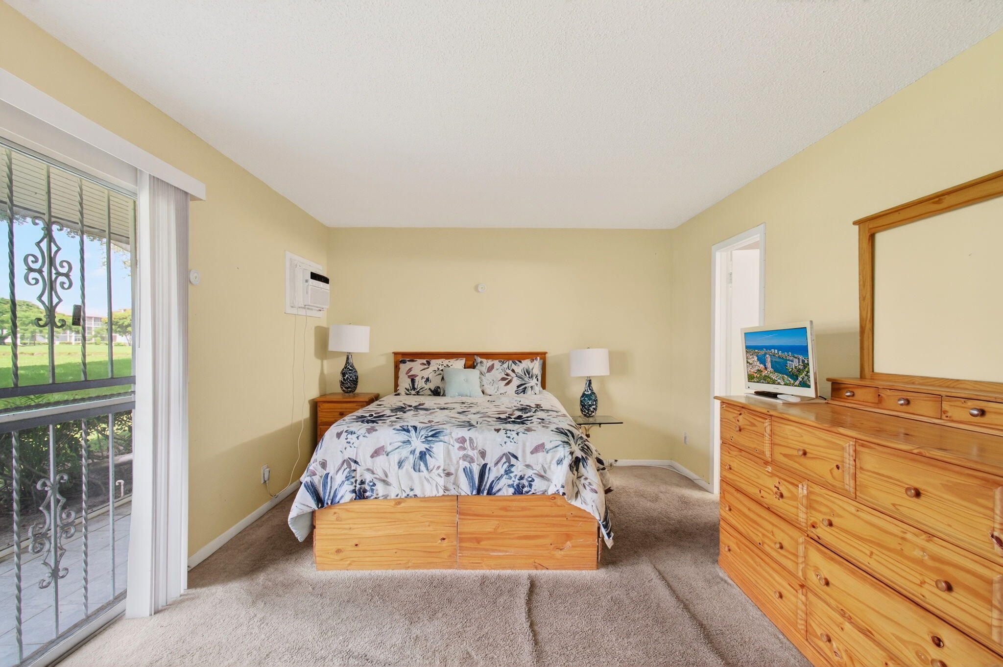 384 Fanshaw J Boca Raton, FL 33434 - Photo 28 of 87 28-web-or-mls-027_DSC_1407