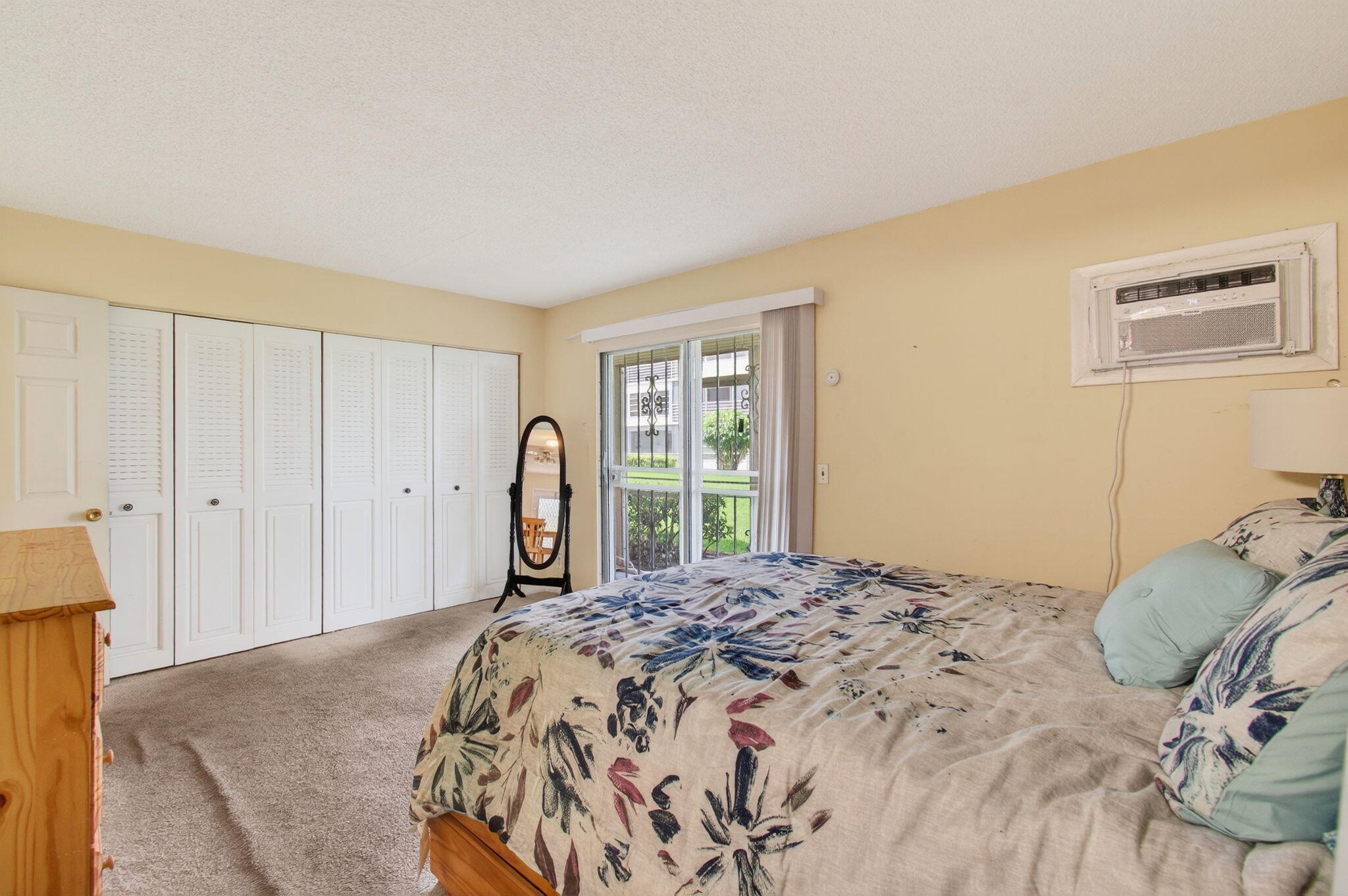 384 Fanshaw J Boca Raton, FL 33434 - Photo 31 of 87 31-web-or-mls-030_DSC_1425