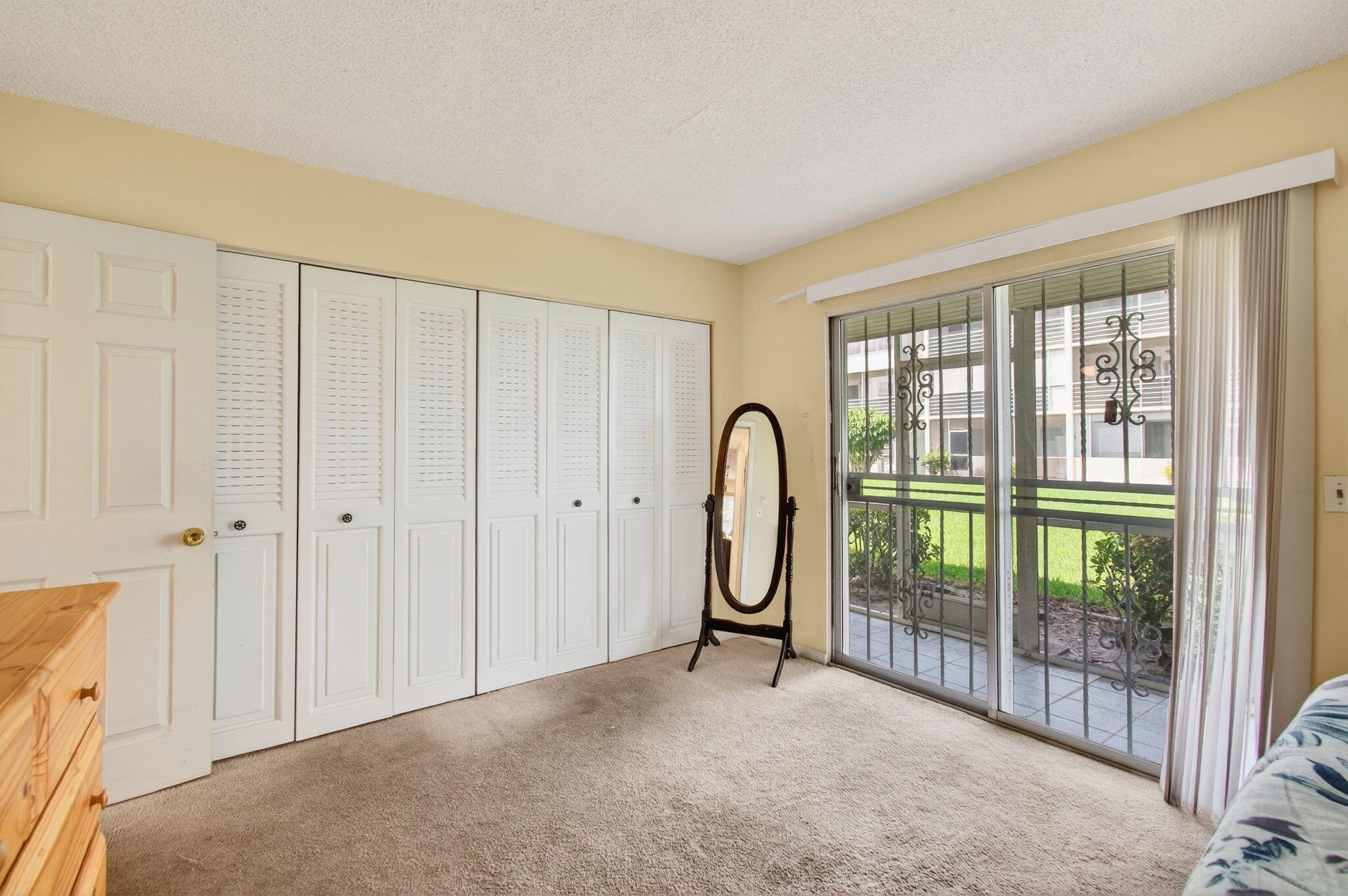 384 Fanshaw J Boca Raton, FL 33434 - Photo 32 of 87 32-web-or-mls-031_DSC_1436