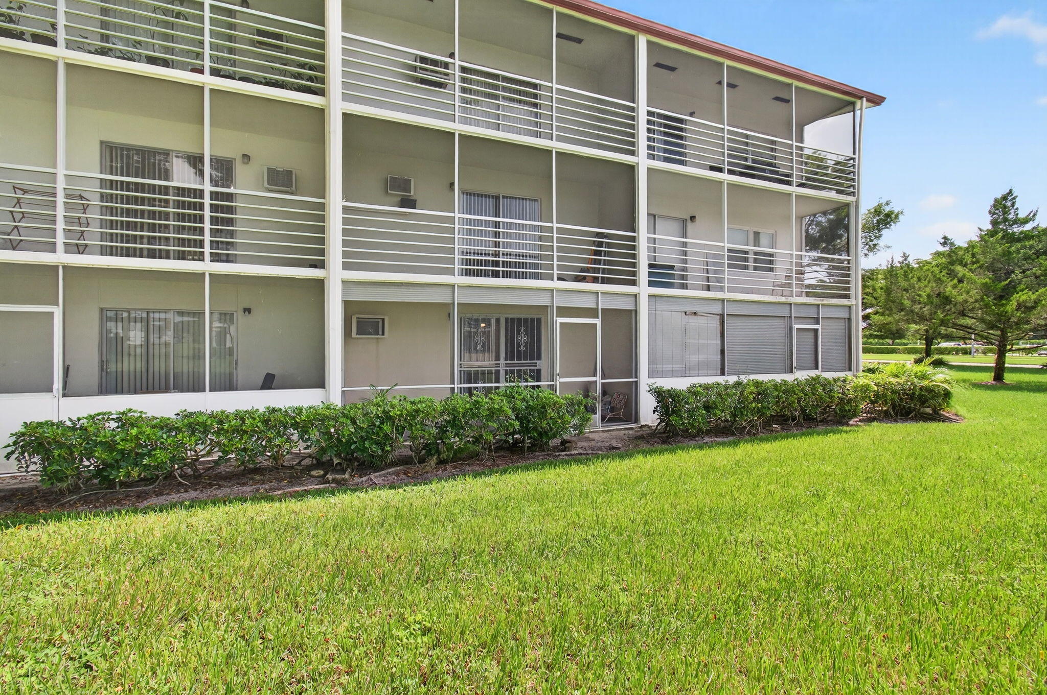 384 Fanshaw J Boca Raton, FL 33434 - Photo 42 of 87 42-web-or-mls-041_DSC_1501