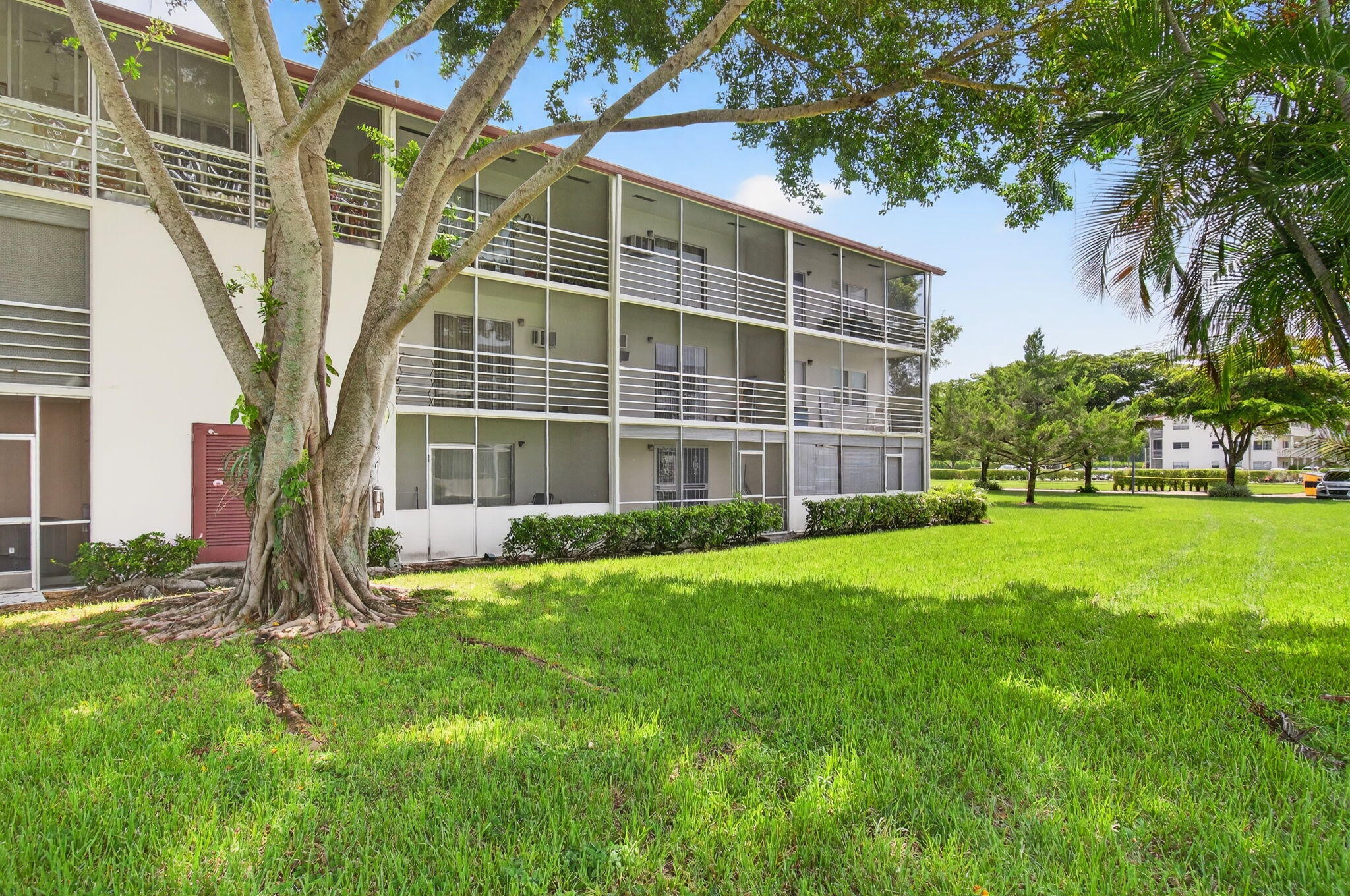 384 Fanshaw J Boca Raton, FL 33434 - Photo 46 of 87 46-web-or-mls-045_DSC_1530