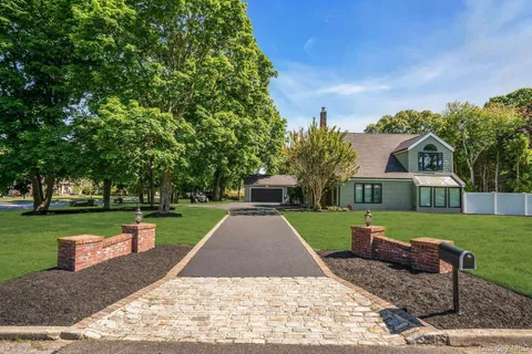 $1,099,000 | 3 Moor Lane, Patchogue, NY 11772