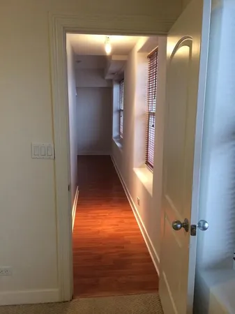 $1,590 | 4335 West Irving Park Road, Unit 102, Chicago, IL 60641