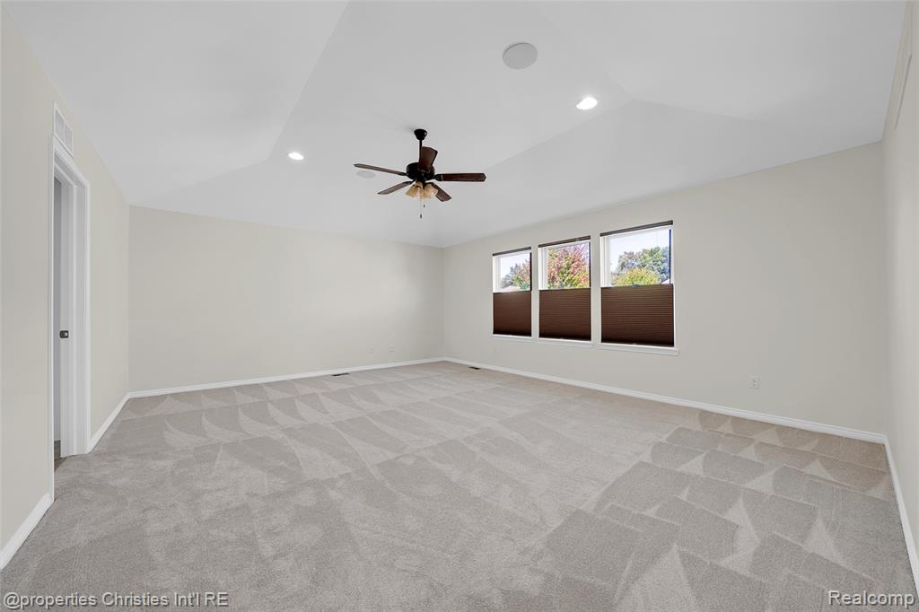 3938 Somerset Circle Rochester Hills, MI 48309 - Photo 29 of 71