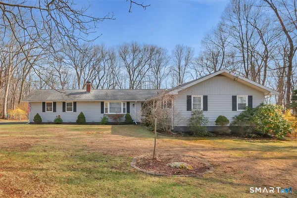 $469,900 | 12 Woodhaven Drive, Portland, CT 06480