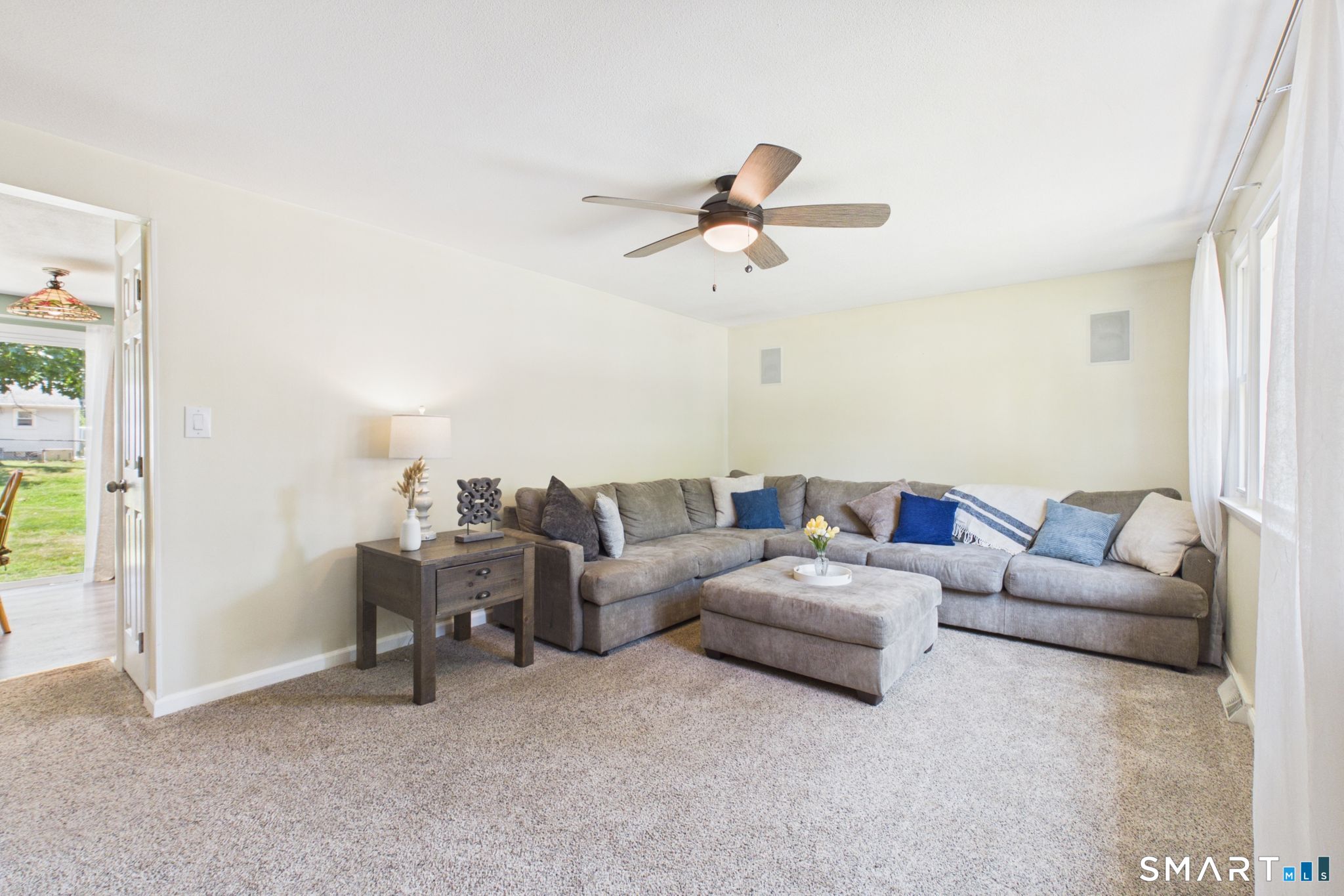 15 Gary Road Enfield, CT 06082 - Photo 9 of 28