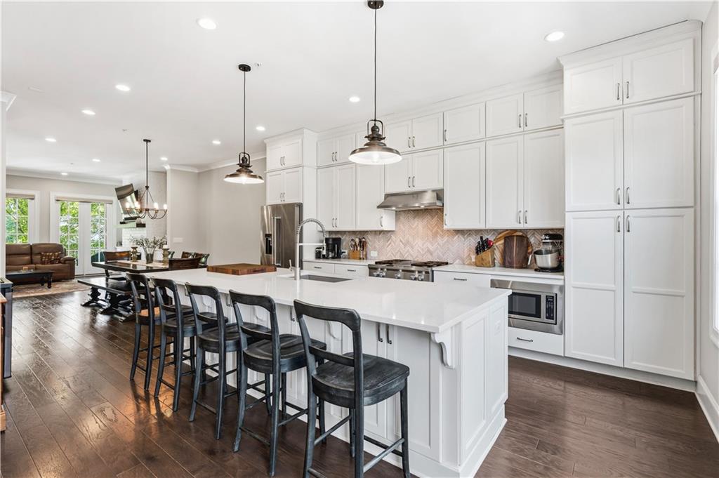 136 Cole Street Northeast Marietta, GA 30060 - Photo 8 of 59