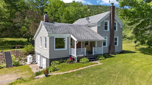 $499,000 | 106 Highway 30, Northampton, NY 12134