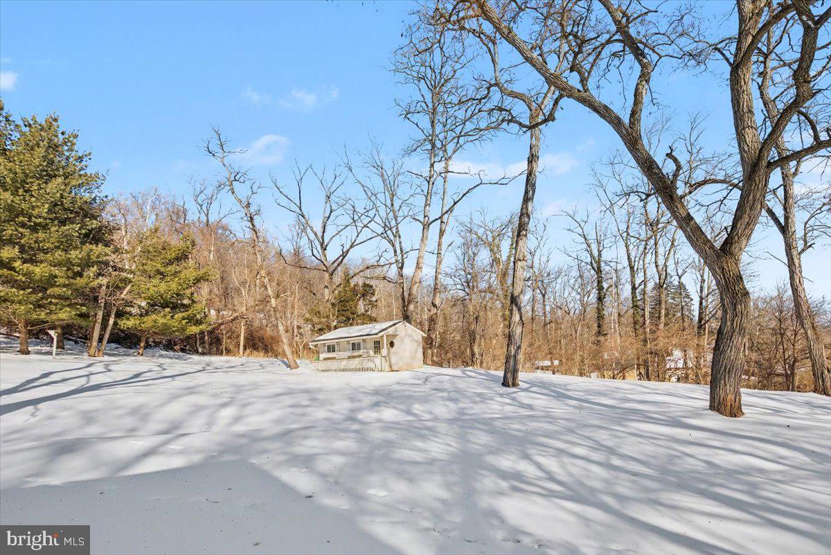 2085 Yellow Springs Road Malvern, PA 19355 - Photo 4 of 32