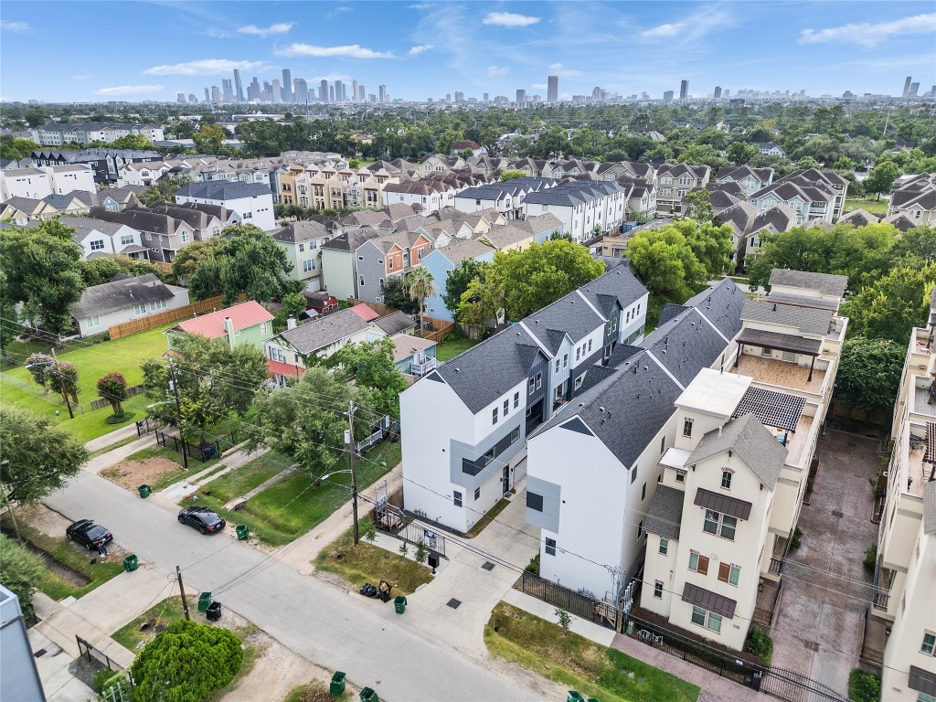 1122 West 16th Street, Unit C Houston, TX 77008 - Photo 38 of 38 Drone Shot of Houston Skyline