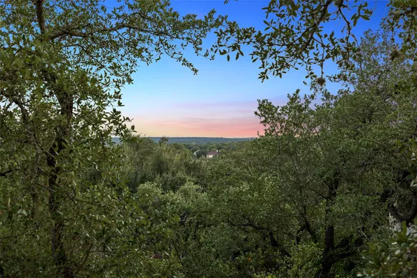 $1,129,000 | 10810 Wintergreen Hill, Austin, TX 78750
