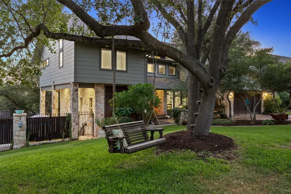 $1,129,000 | 10810 Wintergreen Hill, Austin, TX 78750