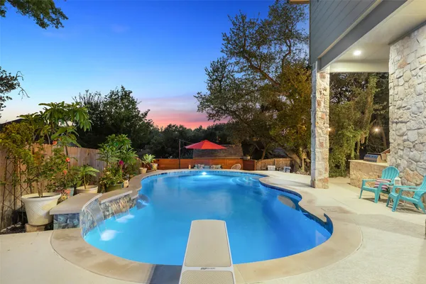 $1,129,000 | 10810 Wintergreen Hill, Austin, TX 78750