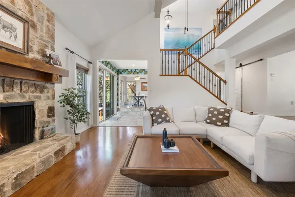 $1,129,000 | 10810 Wintergreen Hill, Austin, TX 78750