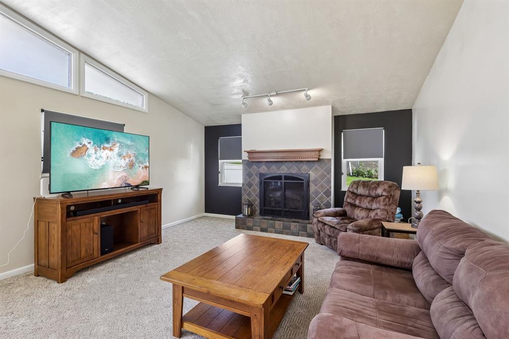 814 Dressel Road Allison Park, PA 15101 - Photo 20 of 47 Family Room