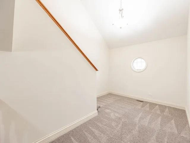 $779,900 | 26W185 Meadowview Court, Wheaton, IL 60187