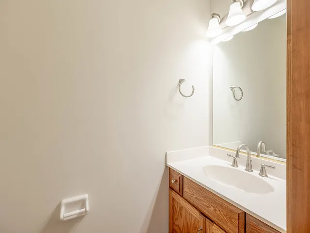 $779,900 | 26W185 Meadowview Court, Wheaton, IL 60187