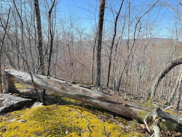 $399,999 | 3 Map Street, Strafford, NH 03884