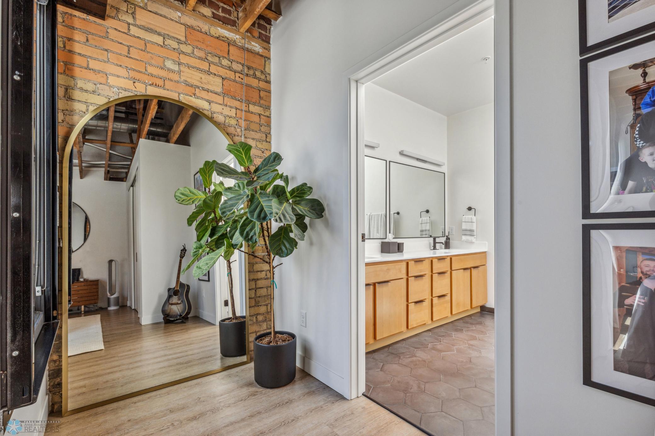 117 Broadway North, Unit 303 Fargo, ND 58102 - Photo 17 of 61