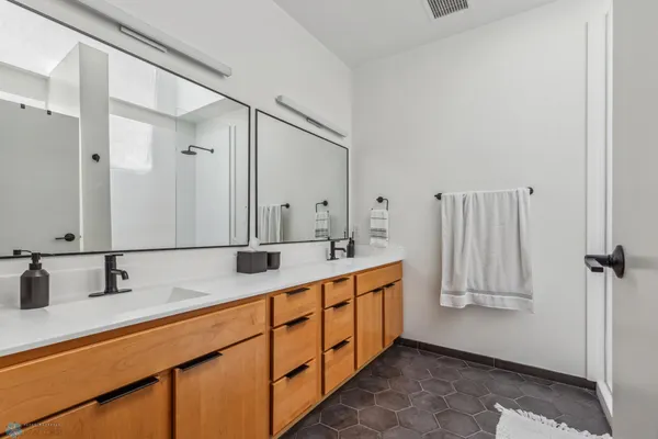 $450,000 | 117 Broadway North, Unit 303, Fargo, ND 58102