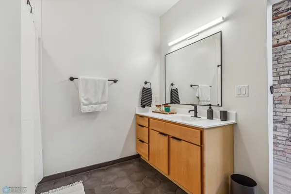$450,000 | 117 Broadway North, Unit 303, Fargo, ND 58102
