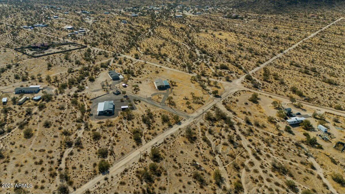 53573 West Fresno Road Maricopa, AZ 85139 - Photo 11 of 54 tempImagePijqs3