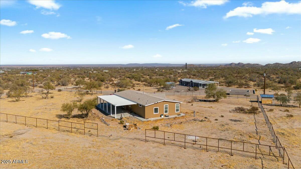 53573 West Fresno Road Maricopa, AZ 85139 - Photo 19 of 54 tempImagevllozO
