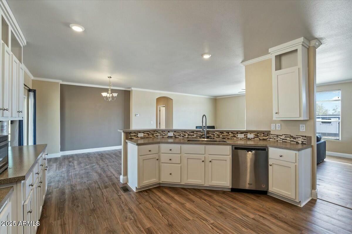53573 West Fresno Road Maricopa, AZ 85139 - Photo 27 of 54 tempImage31uFxM