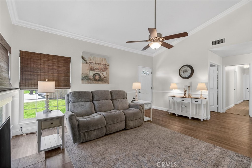 4256 Stonewall Drive Riverside, CA 92505 - Photo 7 of 36