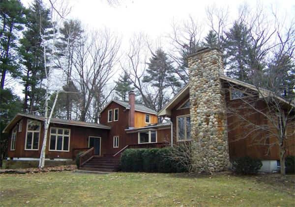 26 Cutler Road Andover, MA 01810 - Photo 1 of 28 Gallery Image 1