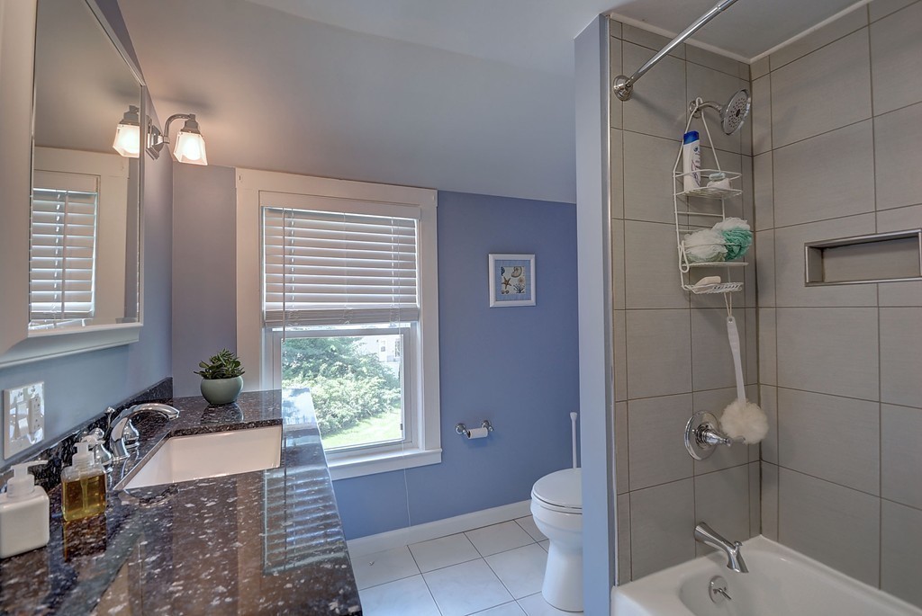 93 Fiske Hill Road Sturbridge, MA 01566 - Photo 20 of 29 Gallery Image 20