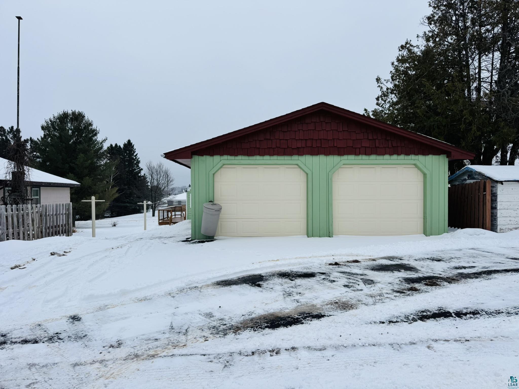 1515 9th Avenue Two Harbors, MN 55616 - Photo 6 of 35